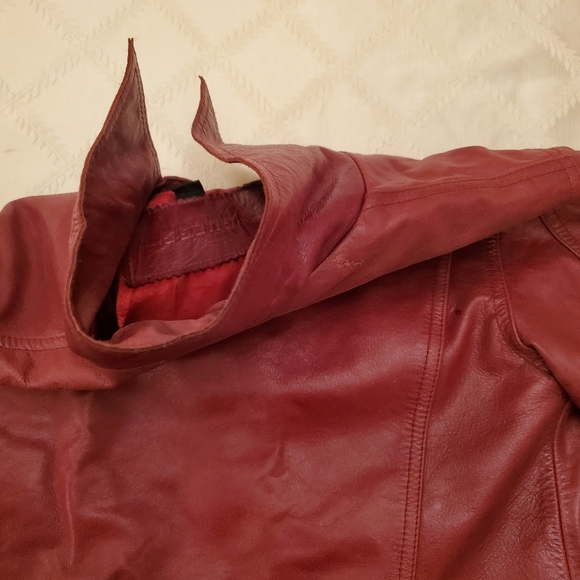 GUESS Red Leather Jacket - Picture 4 of 6
